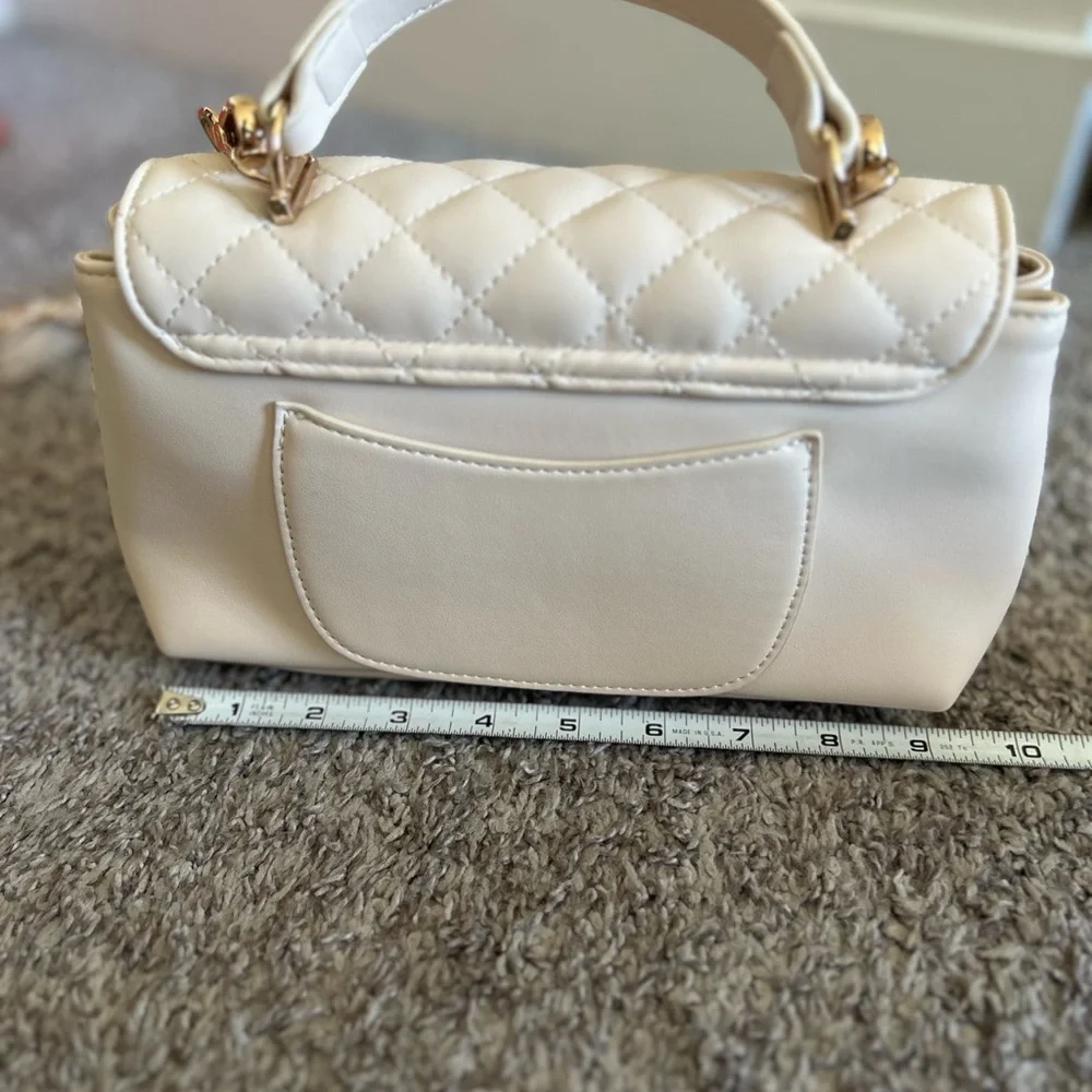 Quilted Cream Chain-Handle Women's Shoulder Bag - Picture 7 of 9